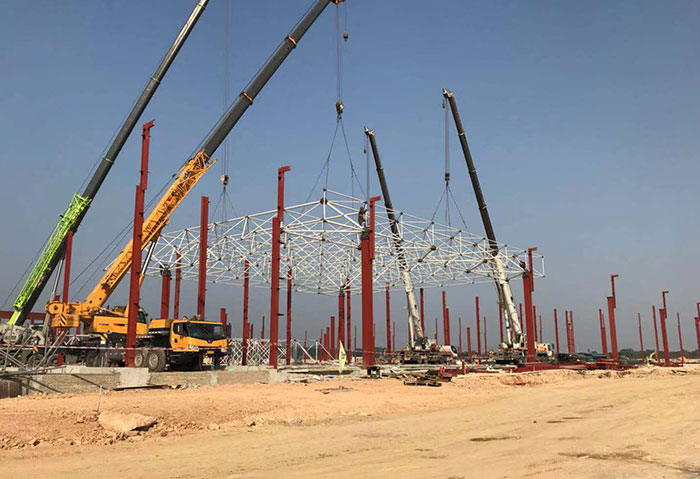 新密小鹏新能源汽车